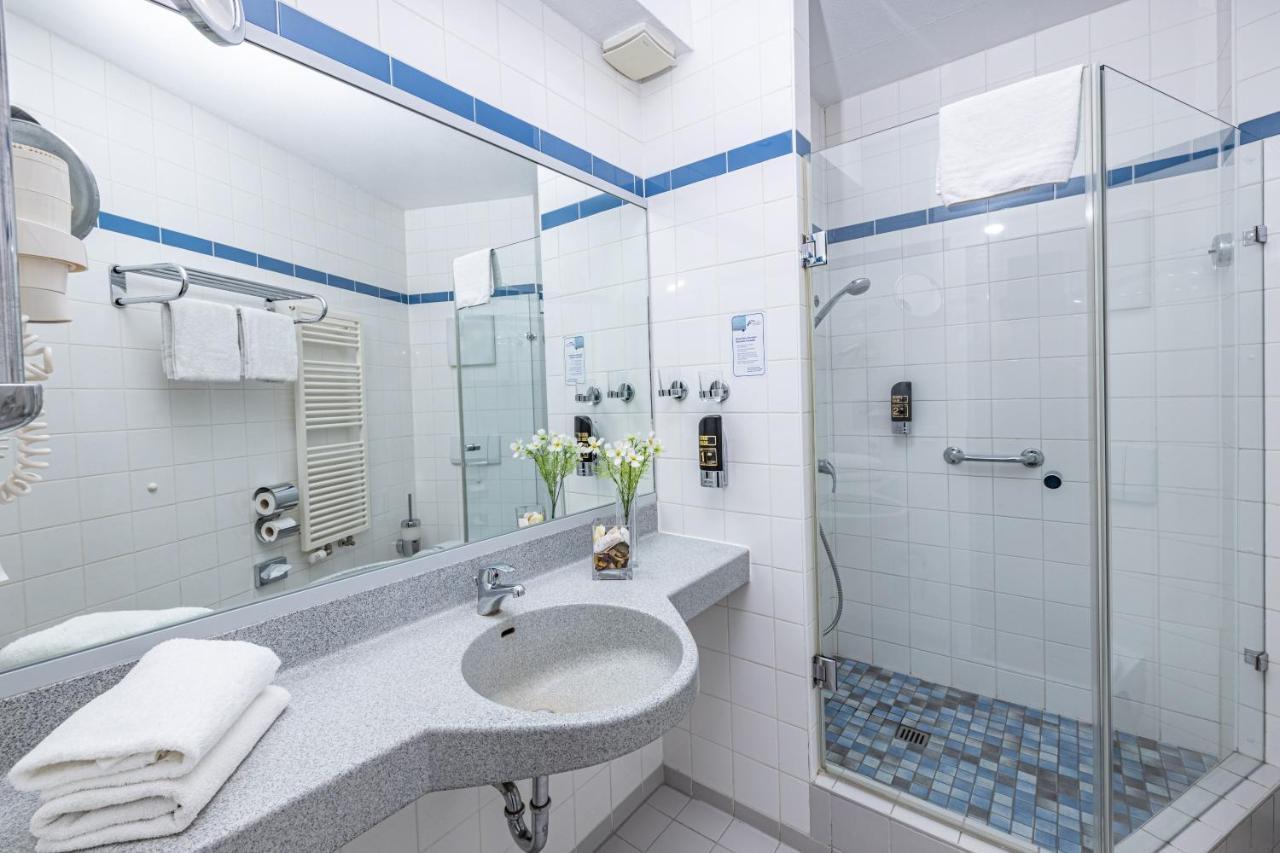 Hotel Haus Am Meer Ahrenshoop Zewnętrze zdjęcie