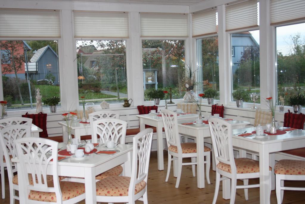 Hotel Haus Am Meer Ahrenshoop Zewnętrze zdjęcie