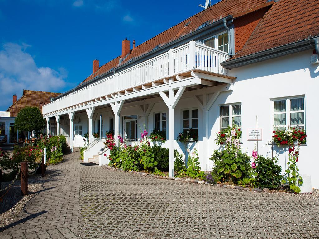 Hotel Haus Am Meer Ahrenshoop Zewnętrze zdjęcie